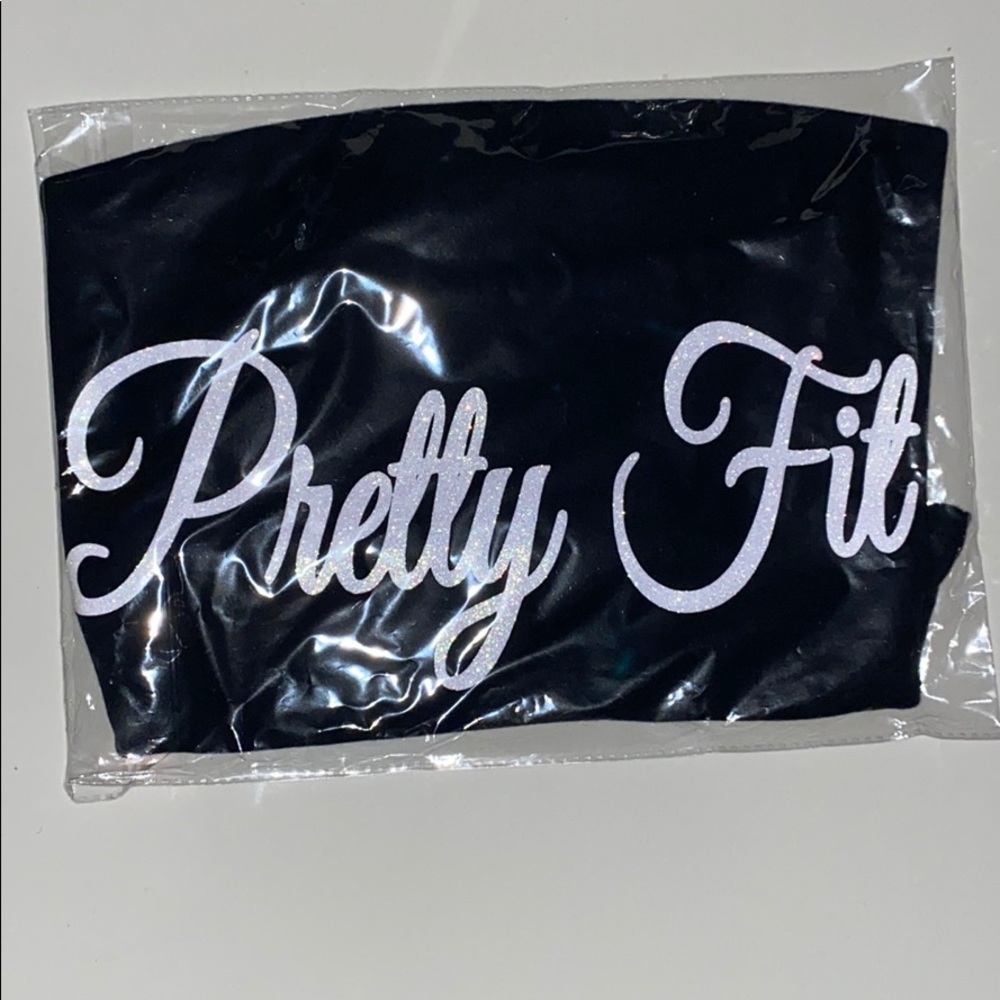 Pretty Tube Tops - Picture 6 of 7